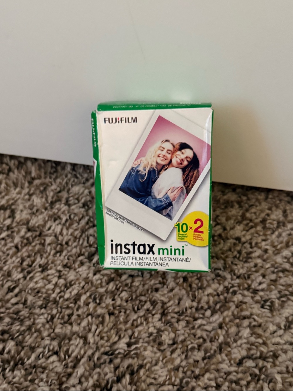 fujifilm instax mini 11 instant camera with an extra pack of film - Picture 5 of 6
